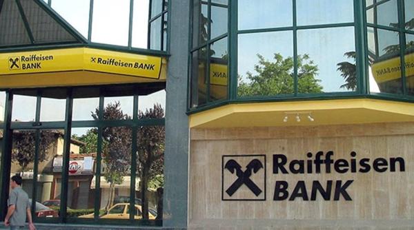 Raiffeisen Bank a urgentat plăţile către furnizori şi stat