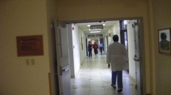 Bloomberg: Spitalele din România, la fel de înspăimântătoare precum Covid-19