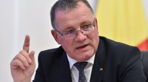 Adrian Oros: Toţi cei care sunt sănătoşi au acum responsabilitatea de a ieşi la câmp