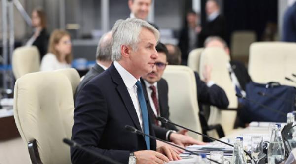 Teodorovici: Orban, lasă-ne să ne ajutăm sau LASĂ-NE