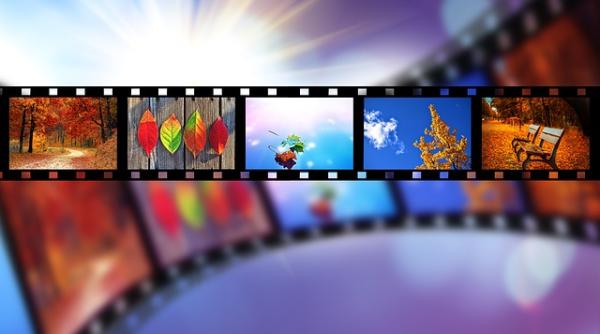 Distracție în vremuri de pandemie. Filme, în mijlocul străzilor