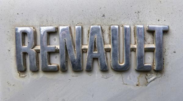 Renault face economii! În ce condiții