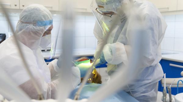 Stare de alertă. Cum vor funcționa cabinetele stomatologice