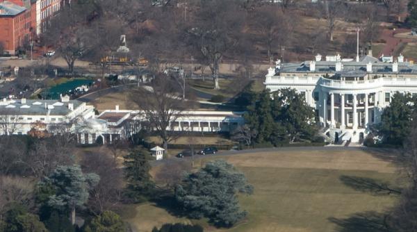 Casa Albă. Consilier: Este înspăimântător să lucrezi aici