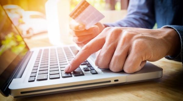 Internet banking deschis online – acum se poate!