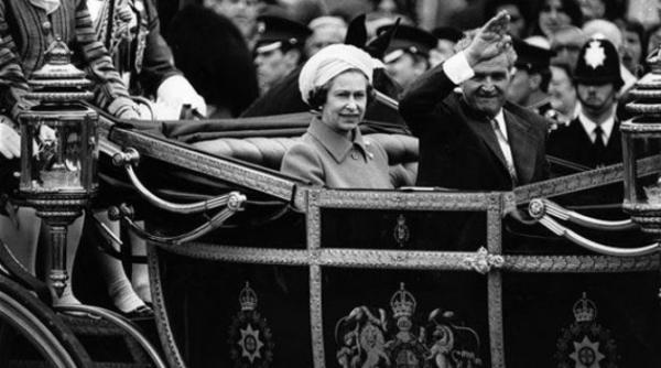 Regina Elisabeta ÎN TUFIȘ din cauza lui Nicolae Ceaușescu. Ce s-a întâmplat