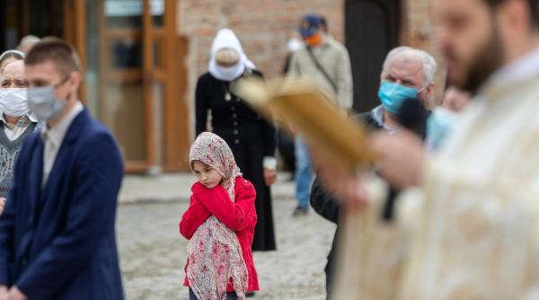 Mersul la Biserică. S-au schimbat regulile