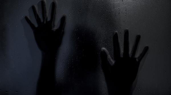 FANTOMELE și "PIELEA DE GĂINĂ". Ce au declarat oamenii de știință