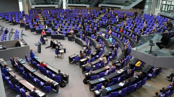 Deputații germani: ”Trump, te joci cu focul”