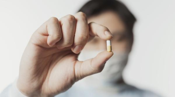 Rusia aprobă primul antiviral împotriva Covid-19