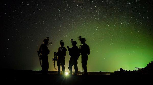 Implanturi pentru militarii combatanți, dezvoltate de DARPA