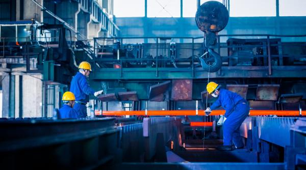 Germania atenuează restricțiile, dar doar pentru acești MUNCITORI