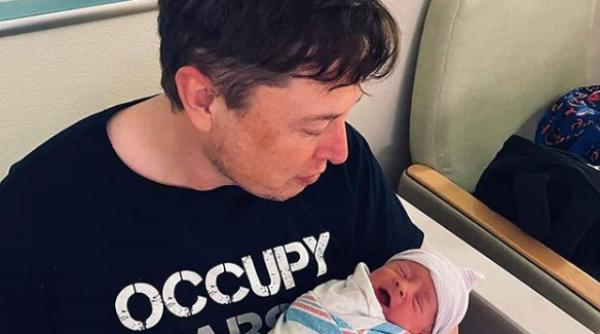 Certificatul de naștere al copilului lui Elon Musk, dat publicității. Ce nume figurează