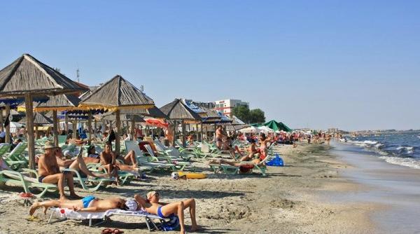 Obiceiurile turiștilor românilor. Cât plătesc pentru un sejur