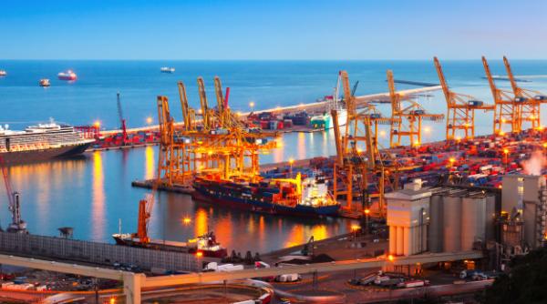 În ce domeniu s-a înregistrat cel mai sever declin al exporturilor UE