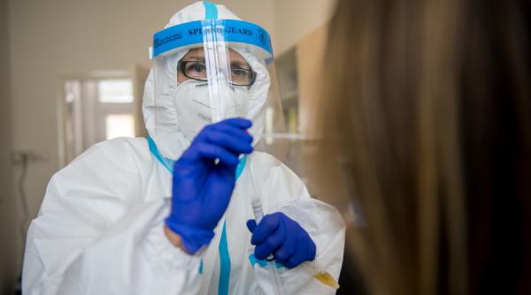 Carantină totală la abatorul Tönnies unde lucrează români. Ce spune ministerul german al sănătății