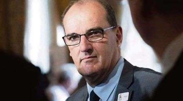 Franța. Macron numește un nou premier. Cine este Jean Castex