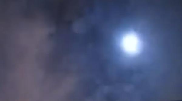 Mingea de FOC care a aprins CERUL! Ce spun locuitorii (VIDEO)