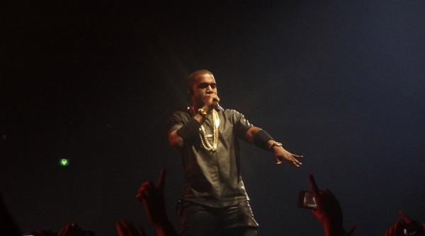 Kanye West NU îl mai susține pe Trump! Promite că va câştiga alegerile