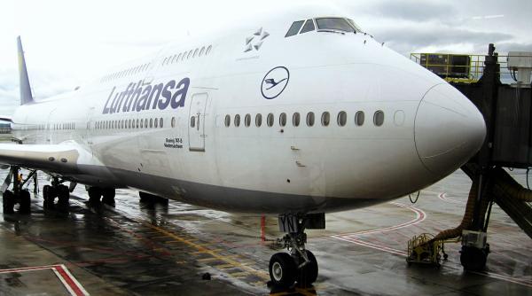 Lufthansa. Reducere MASIVĂ de personal