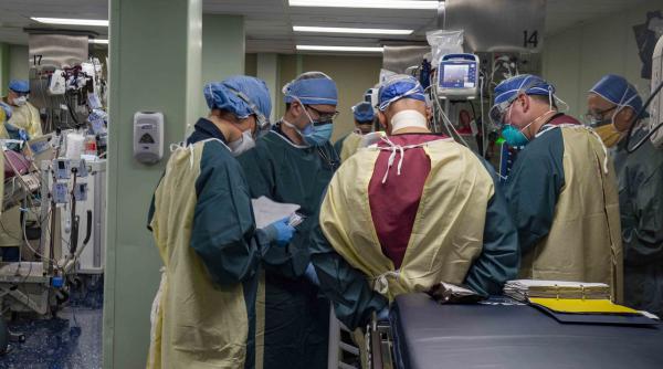 234 de oameni se pot molipsi doar de la un bolnav cu Covid-19