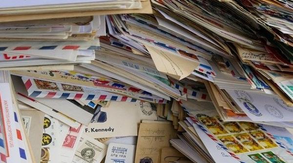 Vor mai exista timbre? Ce a răspuns Horia Grigorescu  VIDEO