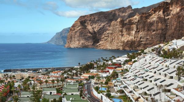 Criza covid-19 face RAVAGII în Spania. Nu se vor mai deschide niciodată