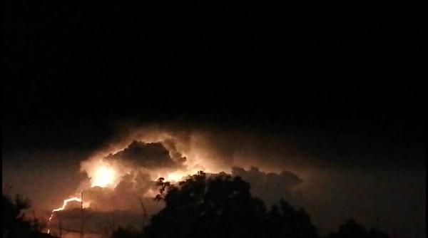 Informare meteo de instabilitate atmosferică accentuată. Cum va fi vremea în București