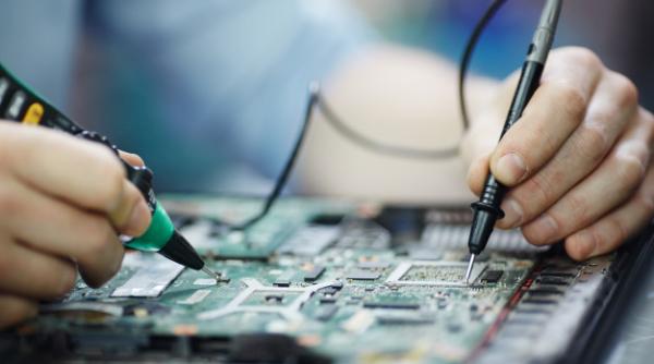 Durata penelor de curent din România este de două ori mai mare decât în alte țări