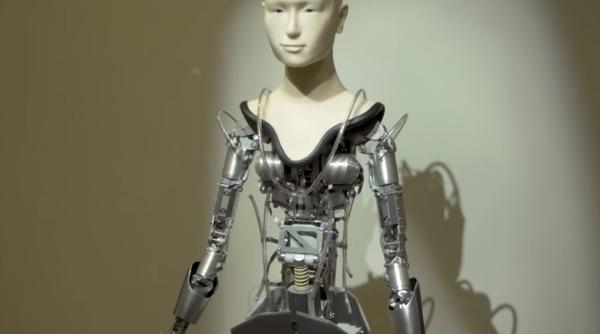 Roboții sunt acum PREOȚI! Religiile evoluează în întreaga lume