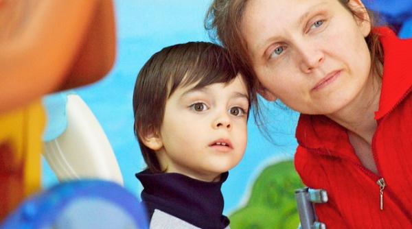 Redeschiderea ȘCOLILOR. Cursuri suspendate. Ce fac părinții în aces caz