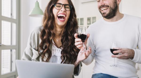 Finlandezii se AMUZĂ. Campionat mondial ABSOLUT CIUDAT în PANDEMIE