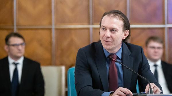 Florin Cîțu, făcut praf: Nu are experiență