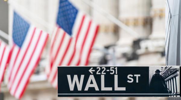 Record ISTORIC pe Wall Street! Parcă totul a luat-o razna