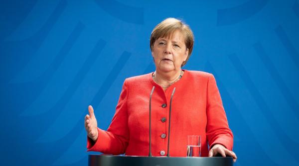 Merkel cere explicații despre modul în care Navalnîi s-a îmbolnăvit