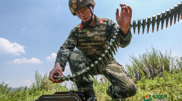 Cine ar câștiga într-un război SUA-China