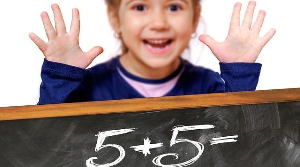 Iohannis: Decizia de a deschide şcolile, deşi nu e uşoară, e necesară