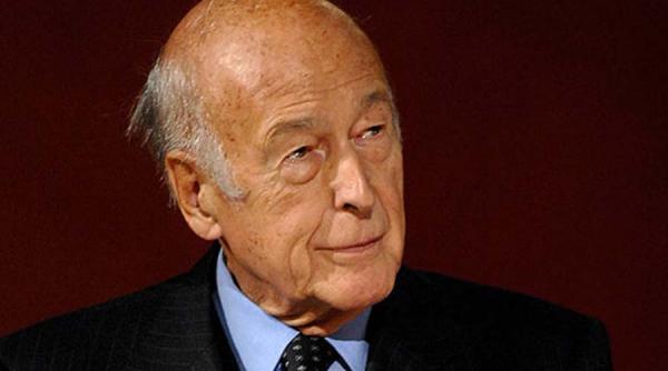 Valéry Giscard d’Estaing, internat de urgență