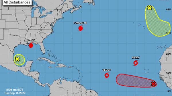 Record de uragane în Atlantic. Meteorologii au rămas fără nume