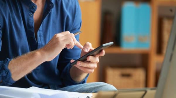 Rețete medicale, transmise prin aplicație mobilă