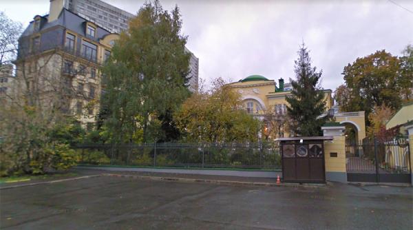 Incident la locuința ambasadorului SUA la Moscova