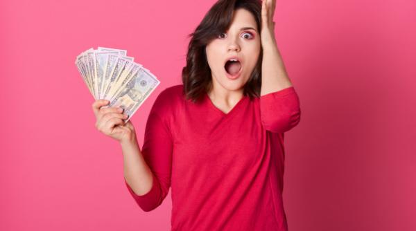 Ploua cu bani pentru o ZODIE! Posibil, va primi o MOȘTENIRE