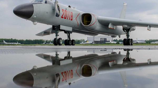 Zeul Războiului, avionul cu care China își arată mușchii VIDEO