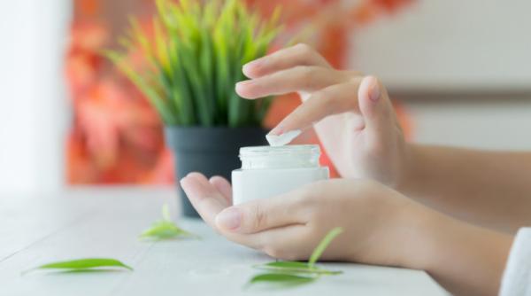 Farmec relansează cosmeticele Gerovital H3 Classic