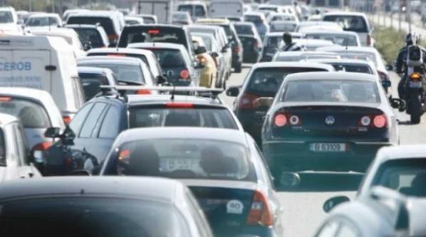 Bucureștenii pierd anual 3.000 de euro. Care este cauza