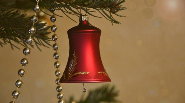 SARS-CoV-2 pune în pericol CRĂCIUNUL! Soluție SCOȚIANĂ