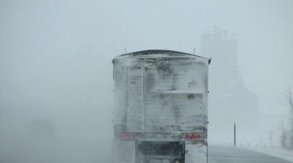 Prognoza ANM. Cum va fi vremea: Ceață densă, averse și vijelii 