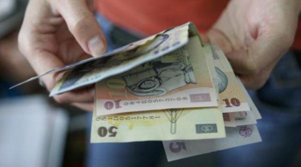 Curs valutar. BNR: Moneda naţională s-a apreciat în raport cu euro