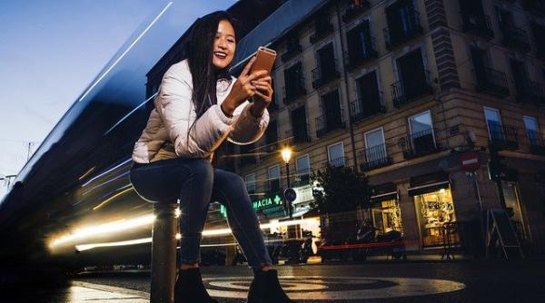 Black Friday: Telefoane inteligente, la preț de chilipir