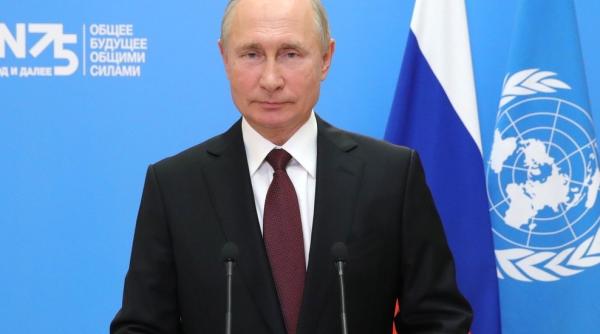 Rusia a prelungit embargoul asupra produselor alimentare occidentale